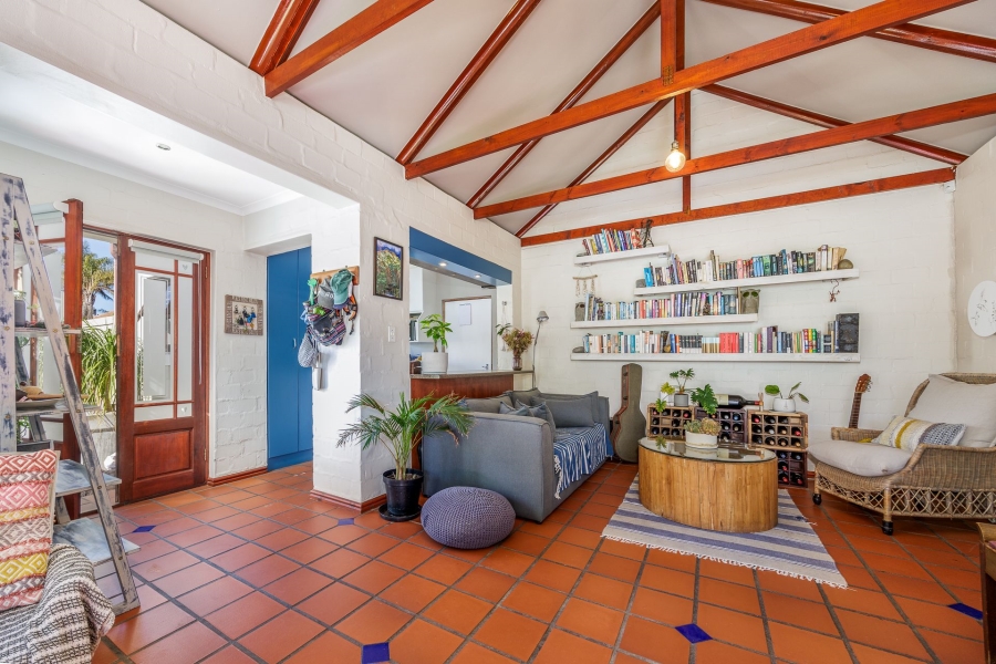 2 Bedroom Property for Sale in D